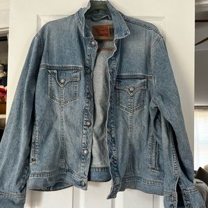 Levi’s Denim Trucker Jacket 2X